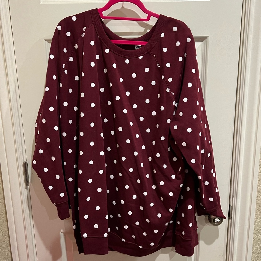 Polka dot sweatshirt